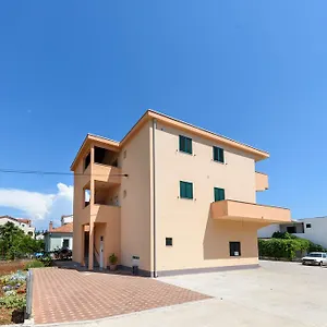  Apartament Robi Chorwacja