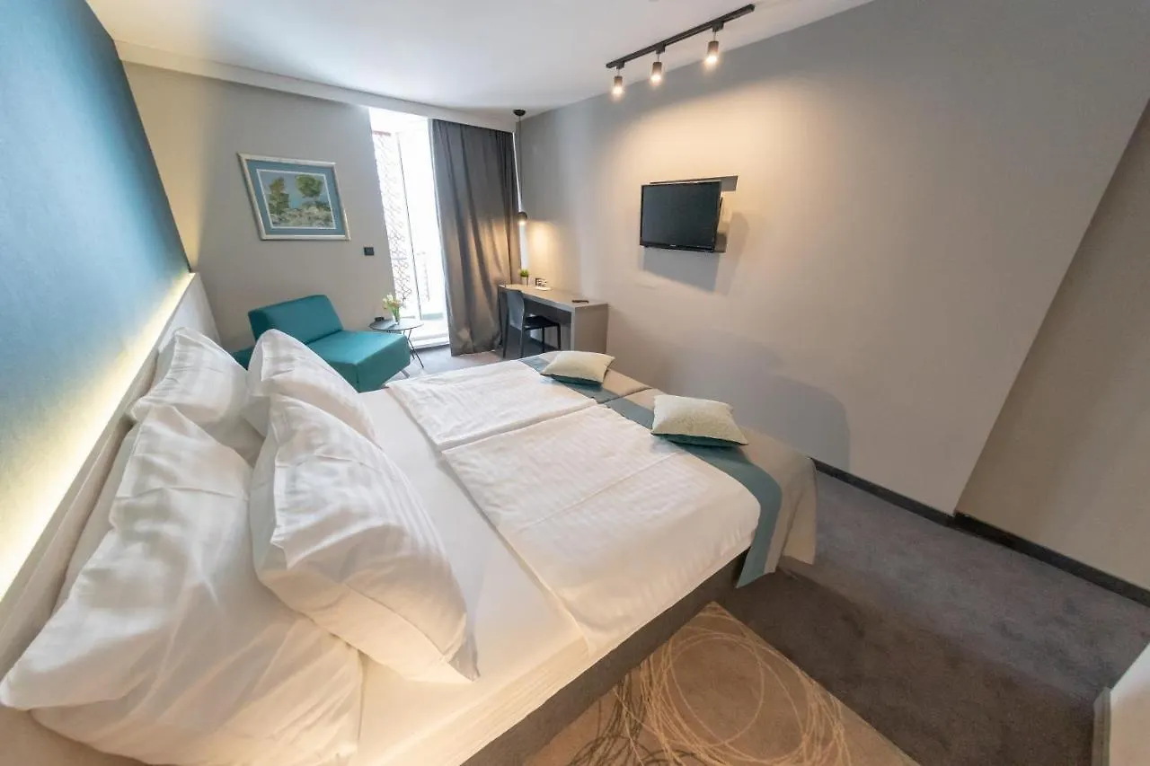 Hotel Kolovare Zadar 4*,  Croatia